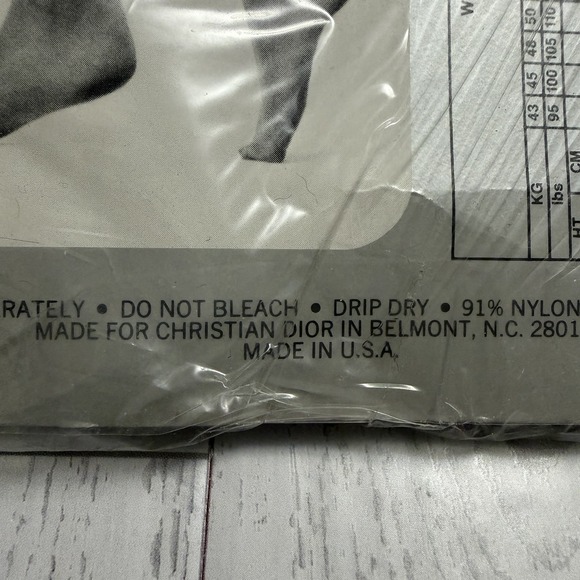 Christian Dior 4478 L'ALLURE Ultra Sheer Panty Top Crystal Gray Size 2 Vintage - Picture 8 of 11